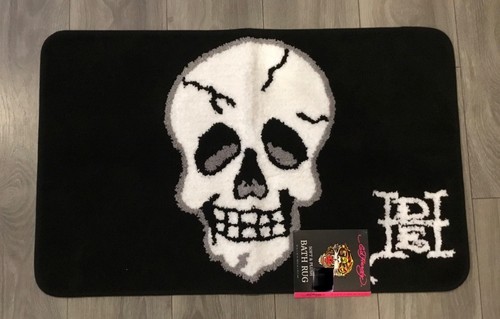 Hardy skull bath rug - ed, black